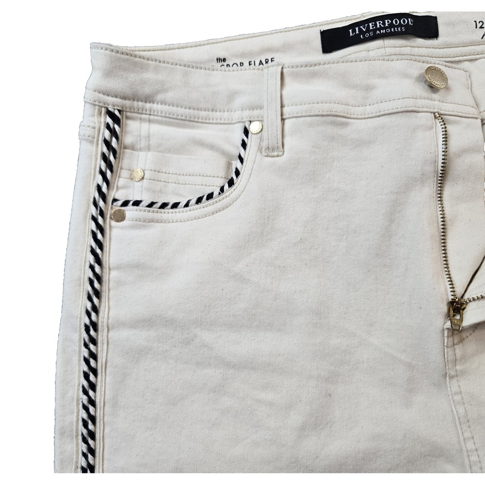 Liverpool Women's Jeans High Rise Crop Flare Color Seaside Dunes 32" X 25.5" 12 - Picture 5 of 11